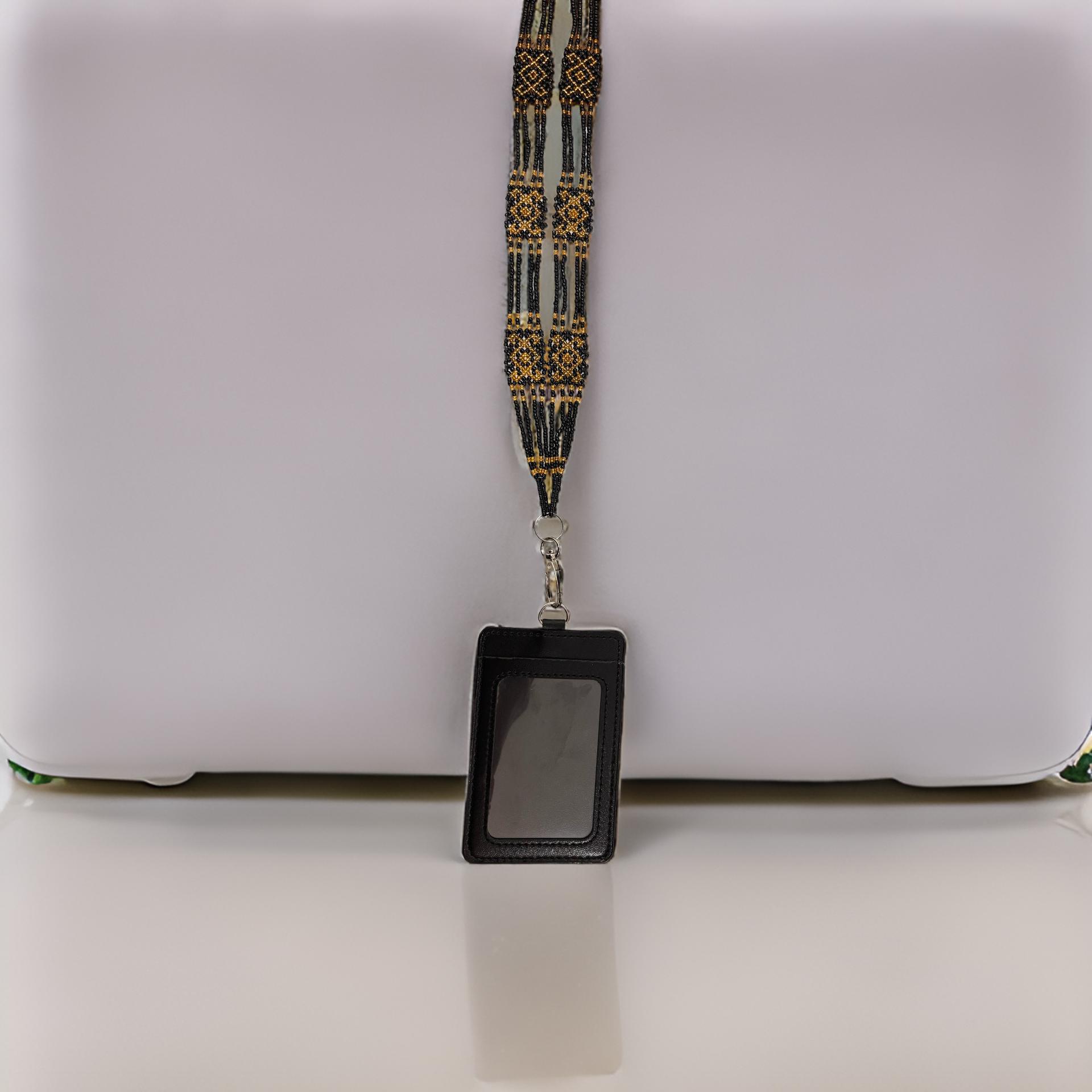 Beaded Lanyard - Vinusak (4 Strings)